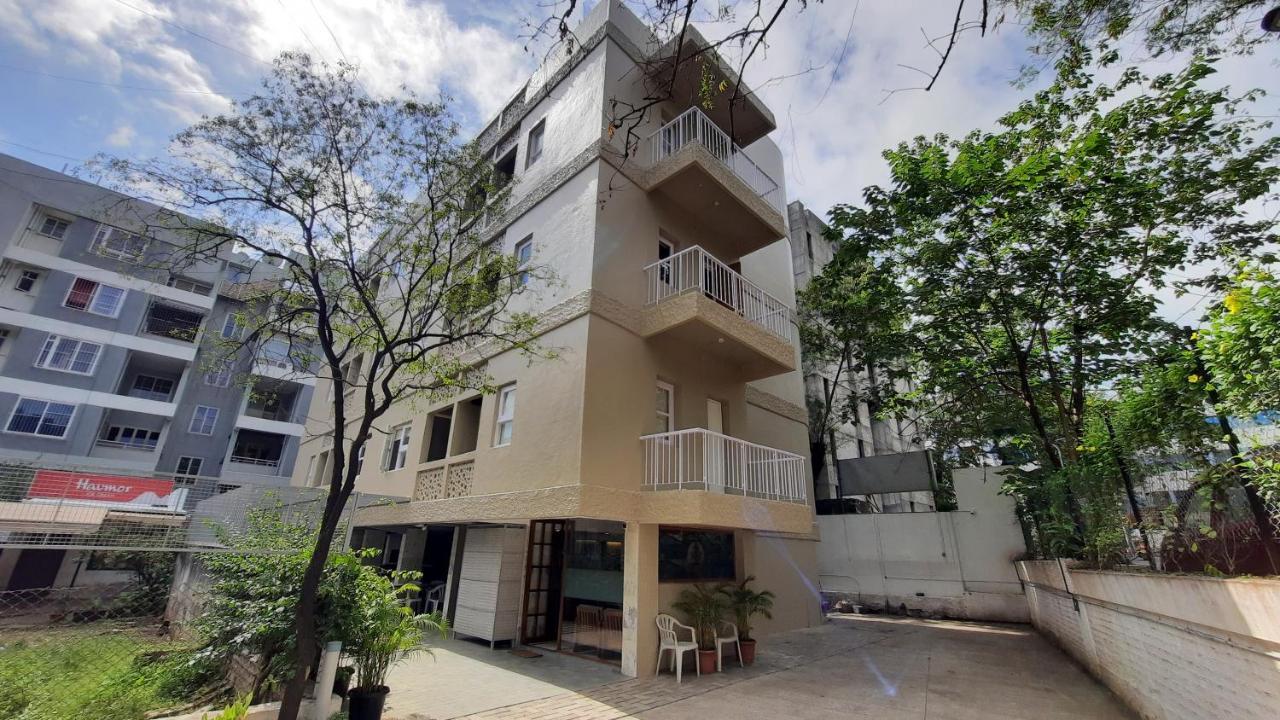 Bhooshan, Shivajinagar, 2*