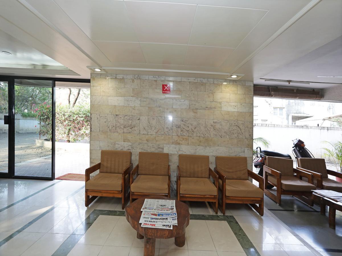 Bhooshan, Shivajinagar, 2* Pune