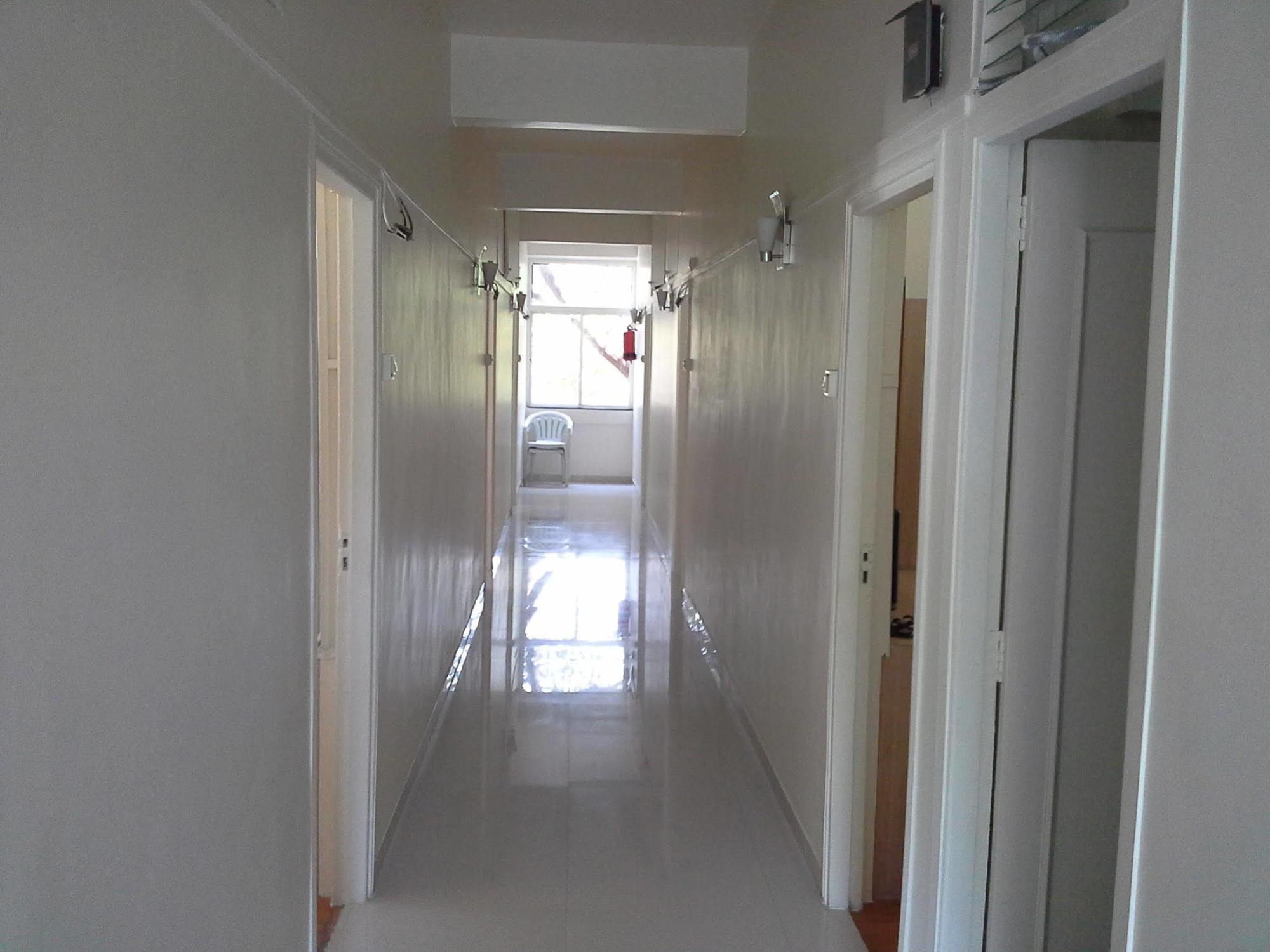 Bhooshan, Shivajinagar, 2* Pune
