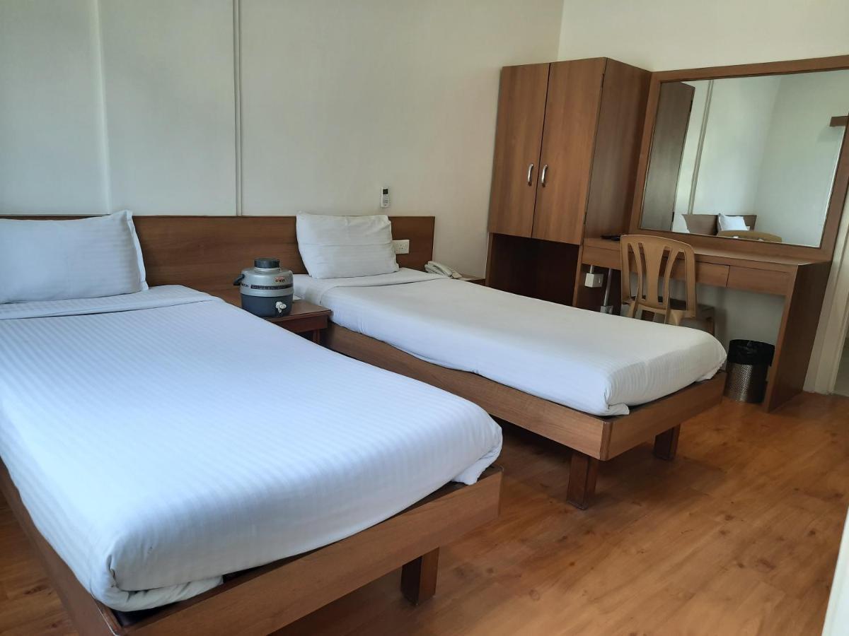 Bhooshan, Shivajinagar, Hotel Pune